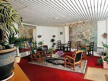 Hotel Saint Andre Gare Sncf 2*