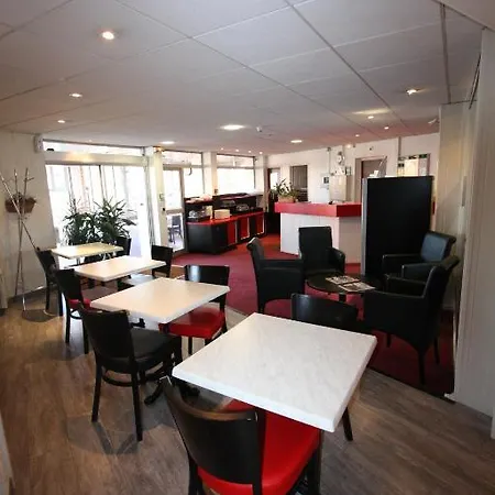 Hotel Saint Andre Gare Sncf 2*