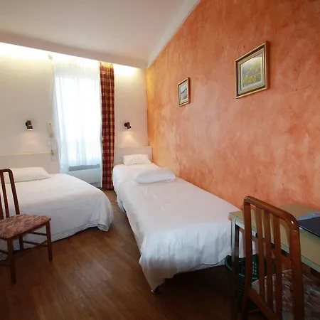 Saint Andre Gare Sncf Hotell 2*