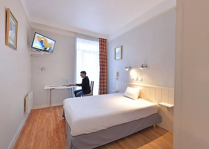 Saint André Gare Sncf 2*