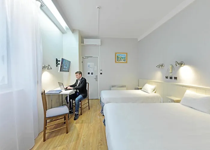 Saint Andre Gare Sncf 2*