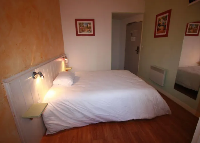 מלון Saint Andre Gare Sncf קלרמונט-פרנד