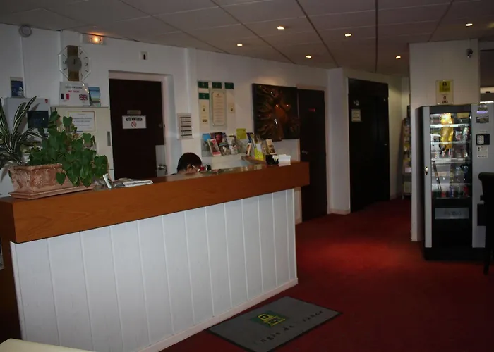 Saint André Gare Sncf Hotel 2*